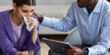 Why Would Someone Need to See a Psychotherapist?